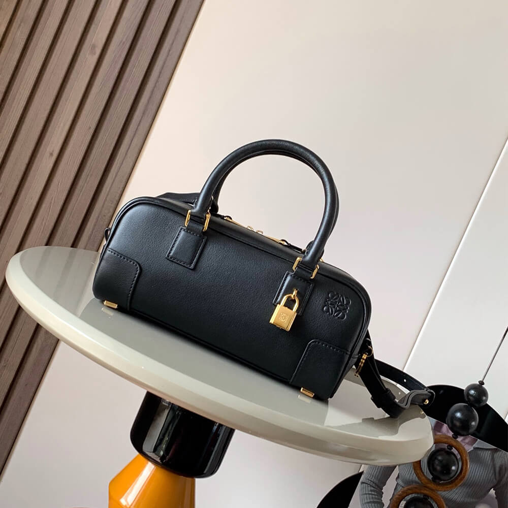 LOEWE Amazona 23 Cropped bag in nappa calfskin (HIGH-END GRADE) - Image 2
