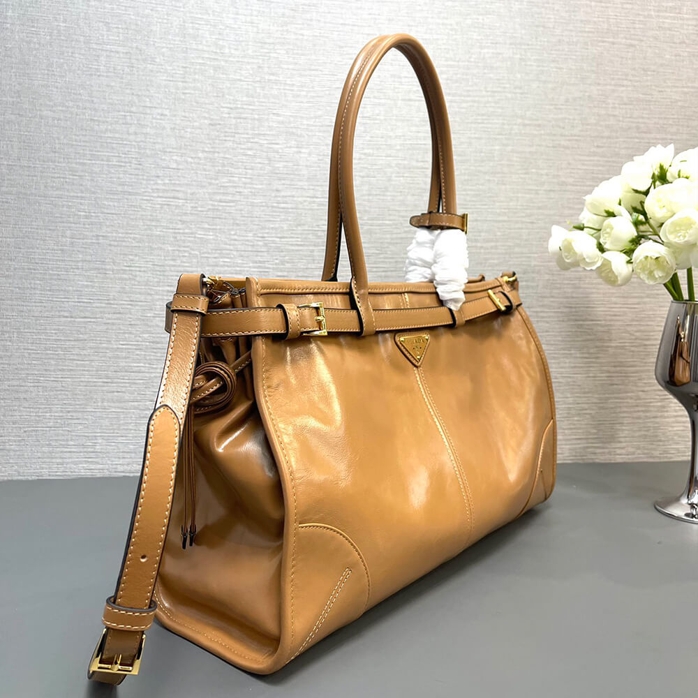 Cameo Prada Large leather handbag (high-end grade) - Image 3