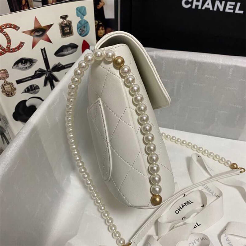 Suitable People Women CHANEL Mini Flap Bag - Image 3