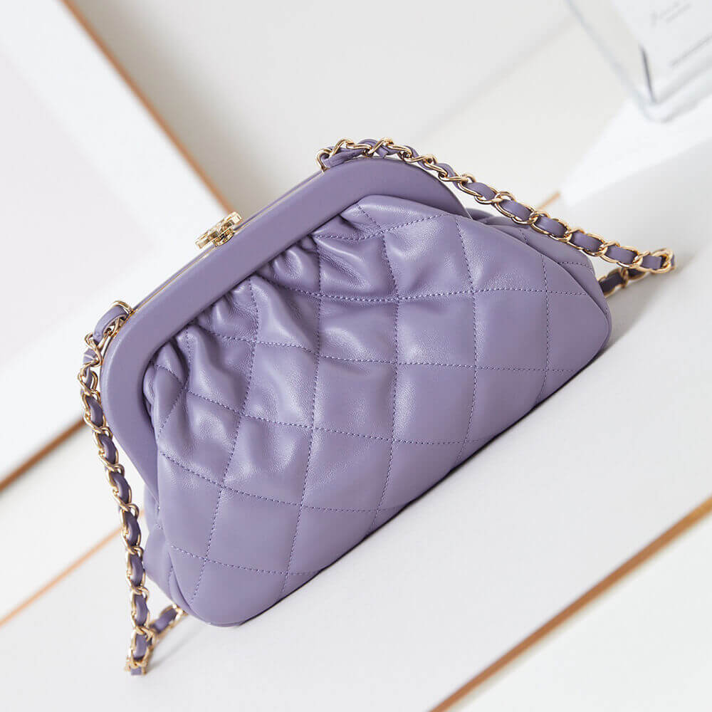 Chanel Clutch (high-end grade) - Image 4