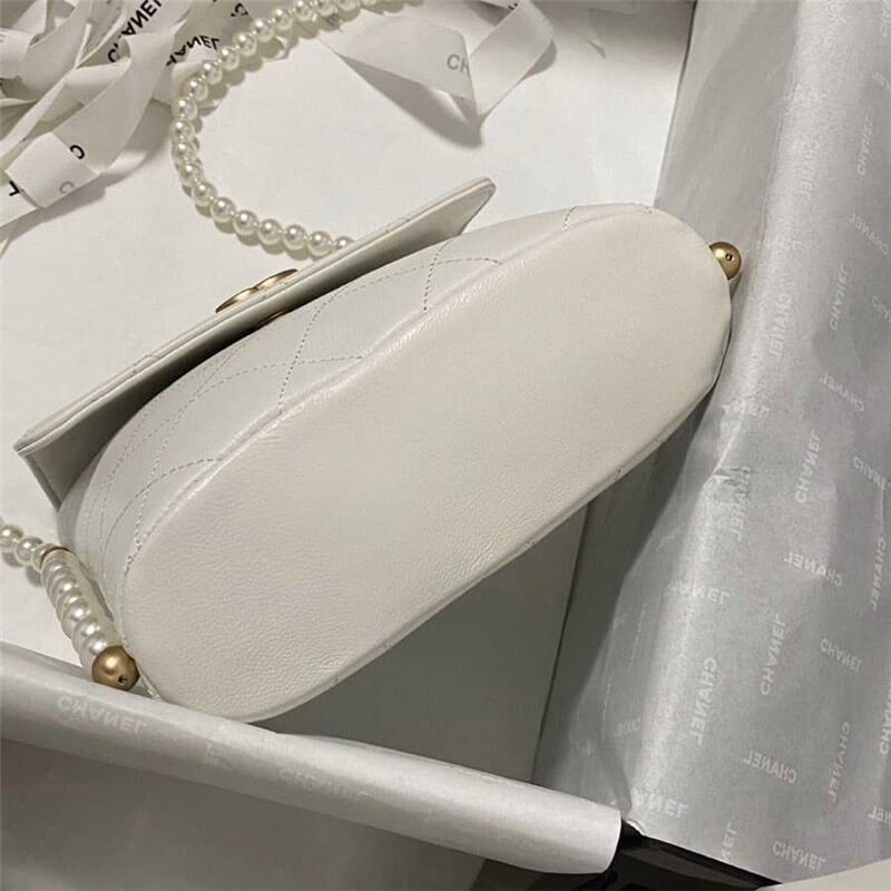 Suitable People Women CHANEL Mini Flap Bag - Image 5