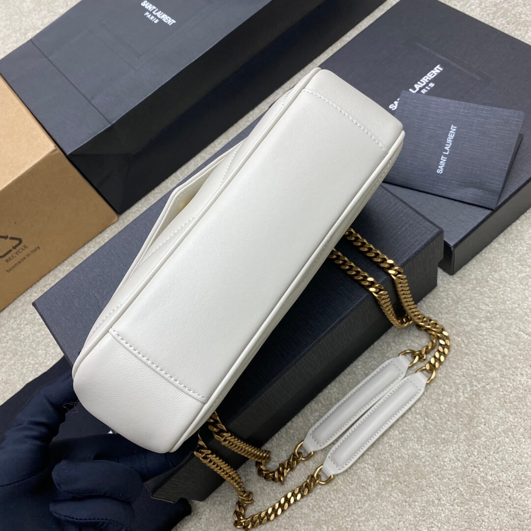 White YSL LOULOU small in MATELASSE lambskin - Image 5