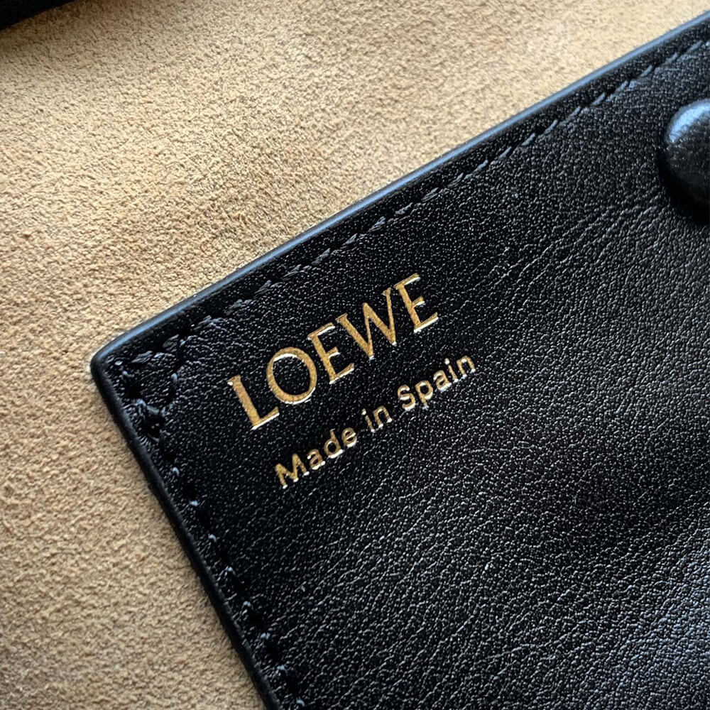 LOEWE Amazona 23 Cropped bag in nappa calfskin (HIGH-END GRADE) - Image 7