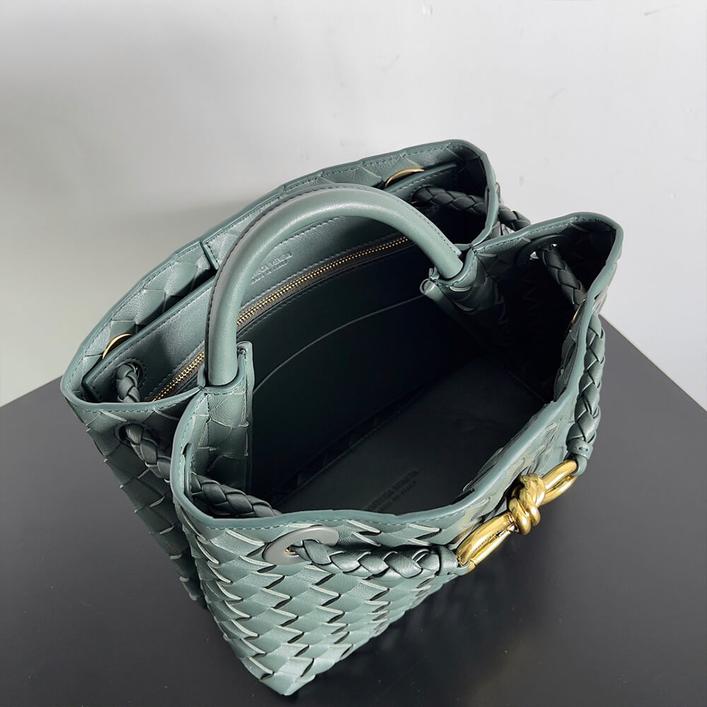 Pale Sky Bottega Veneta Small Andiamo - Image 8